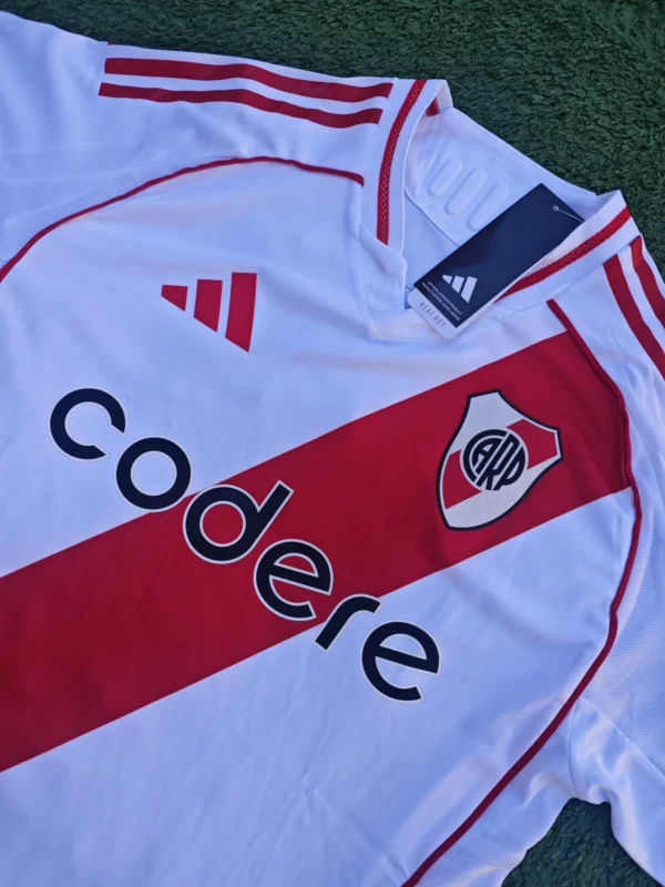 Camiseta de River titular 24/25