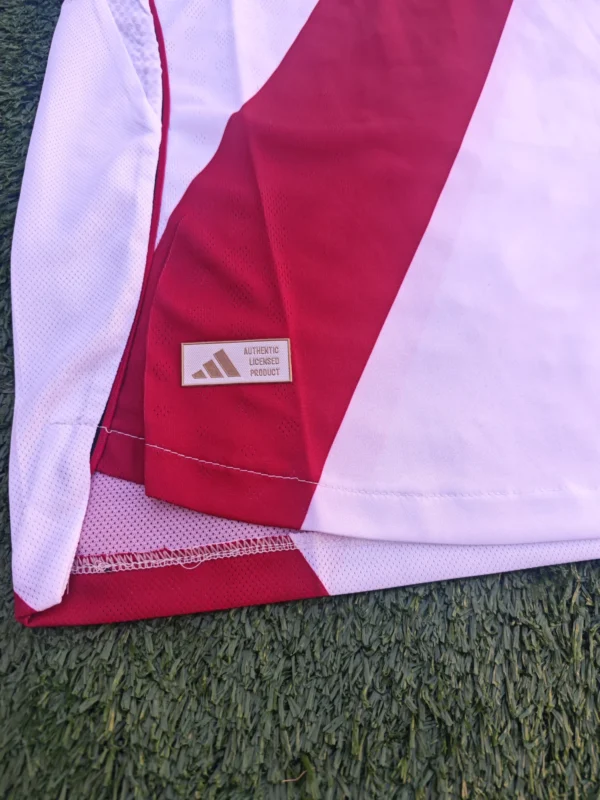 Camiseta de River titular 25/26