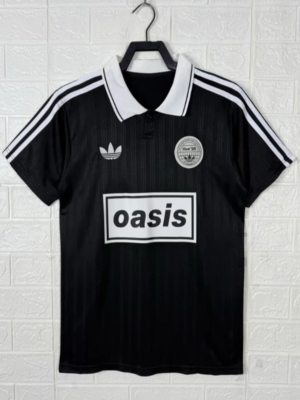 Remera Oasis