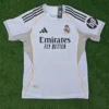 Camiseta de Real Madrid titular 25/26