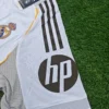 Camiseta de Real Madrid titular 25/26