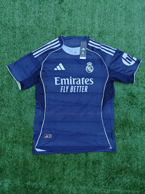 IMG_20260122_200921 Camiseta de Real Madrid suplente 25/26