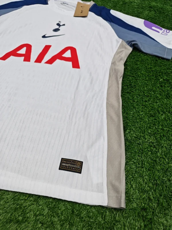 Camiseta de Tottenham titular 25/26