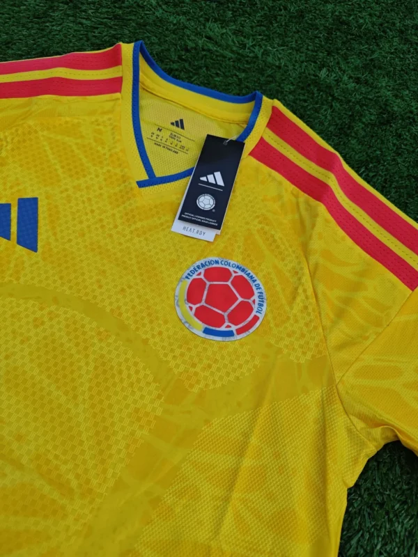 Camiseta de Colombia titular 2026