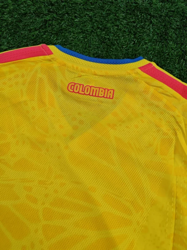 Camiseta de Colombia titular 2026